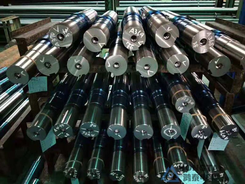 YBE3-315S-4电机轴伸打螺纹孔定制